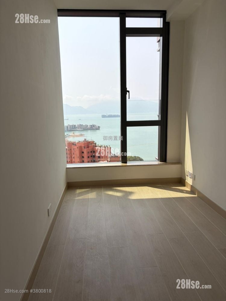 黄金海湾 租盘 447 平方尺