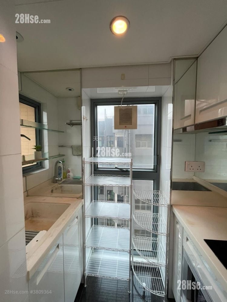 Baker Residences Sell Studio , 1 Bathroom 245 ft²