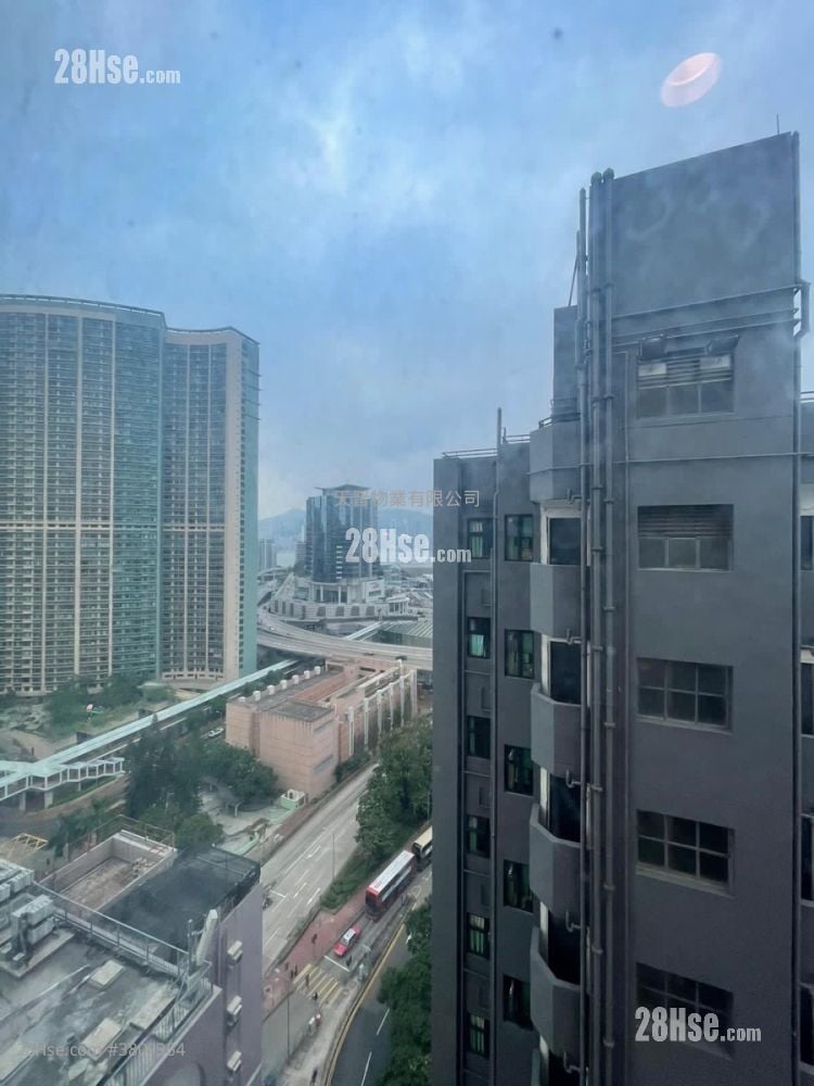 Baker Residences Sell Studio , 1 Bathroom 245 ft²