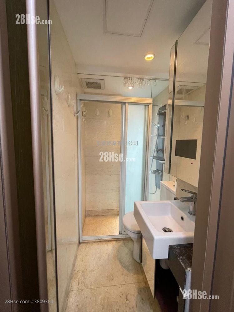 Baker Residences Sell Studio , 1 Bathroom 245 ft²