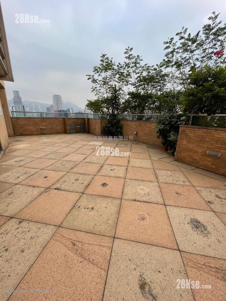 Baker Residences Sell Studio , 1 Bathroom 245 ft²