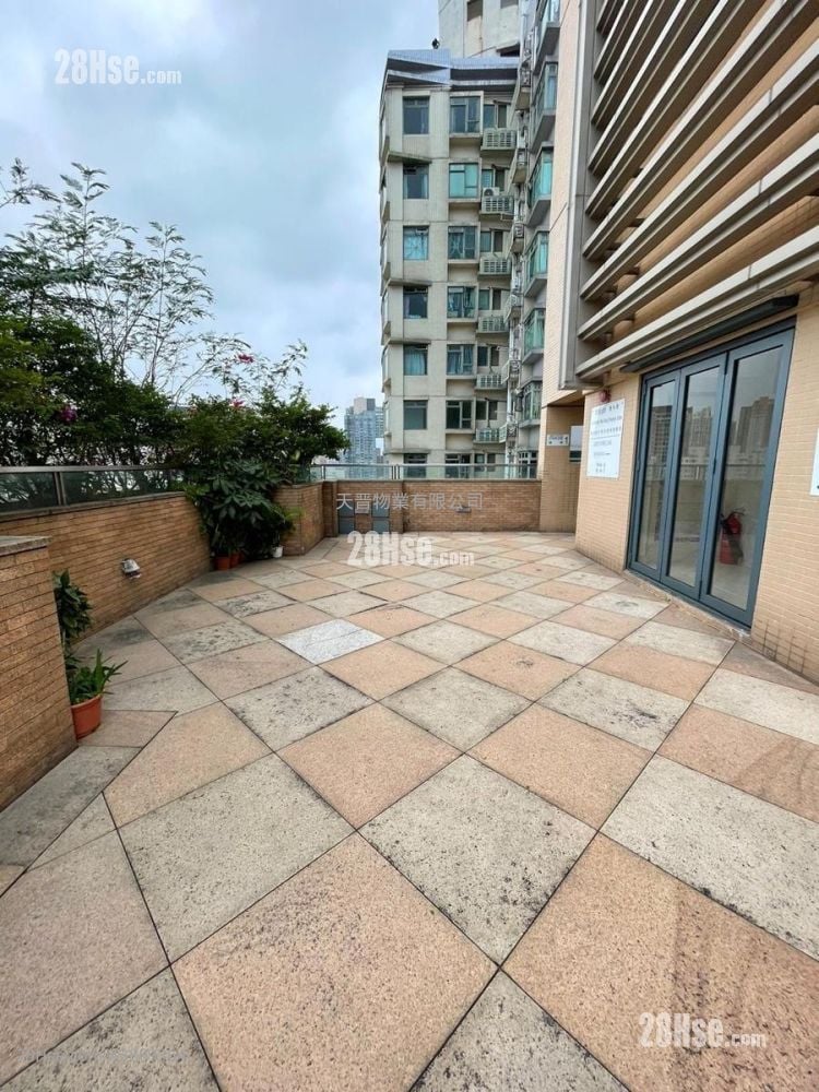 Baker Residences Sell Studio , 1 Bathroom 245 ft²