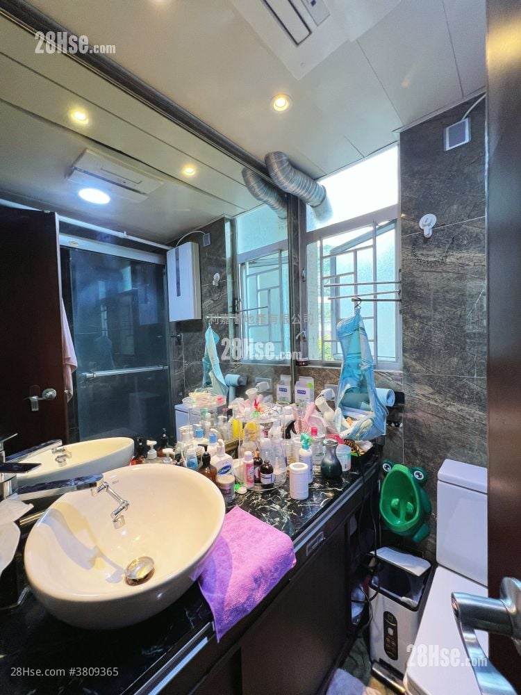 丽城花园 售盘 3 房 , 2 浴室 728 平方尺