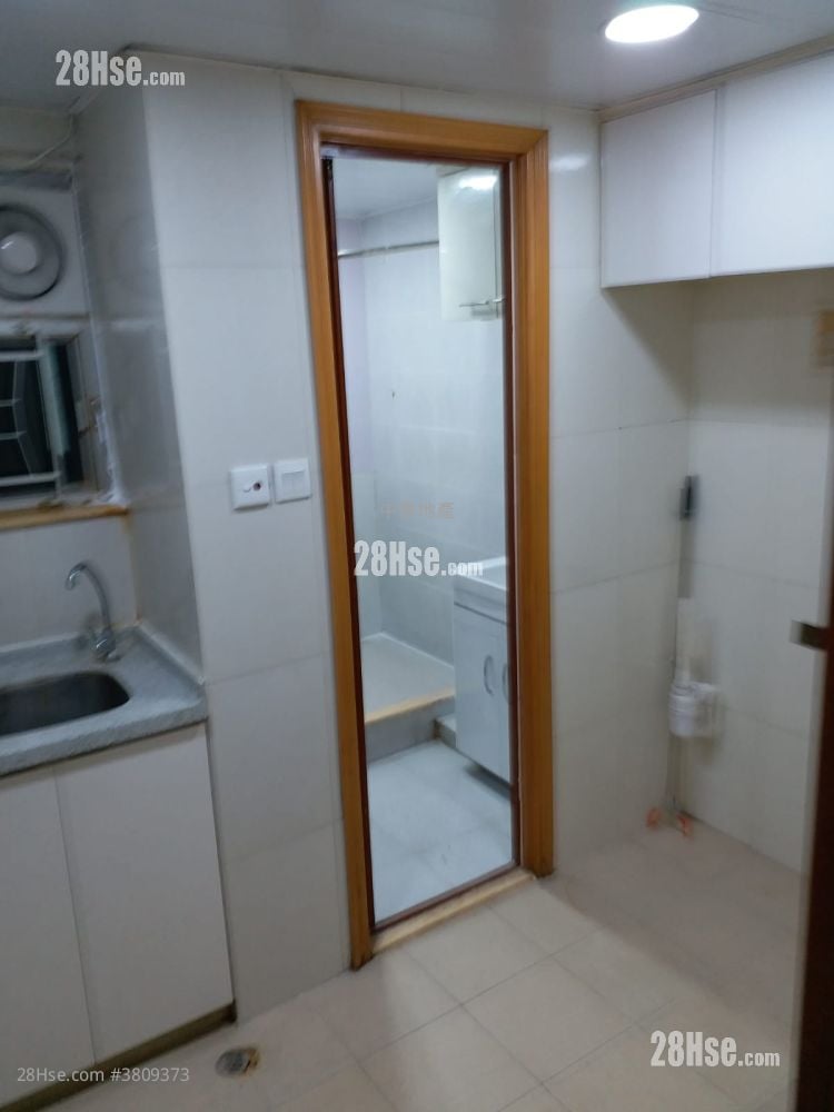 Wan Tin Building Rental 3 Bedrooms , 1 Bathroom 465 ft²