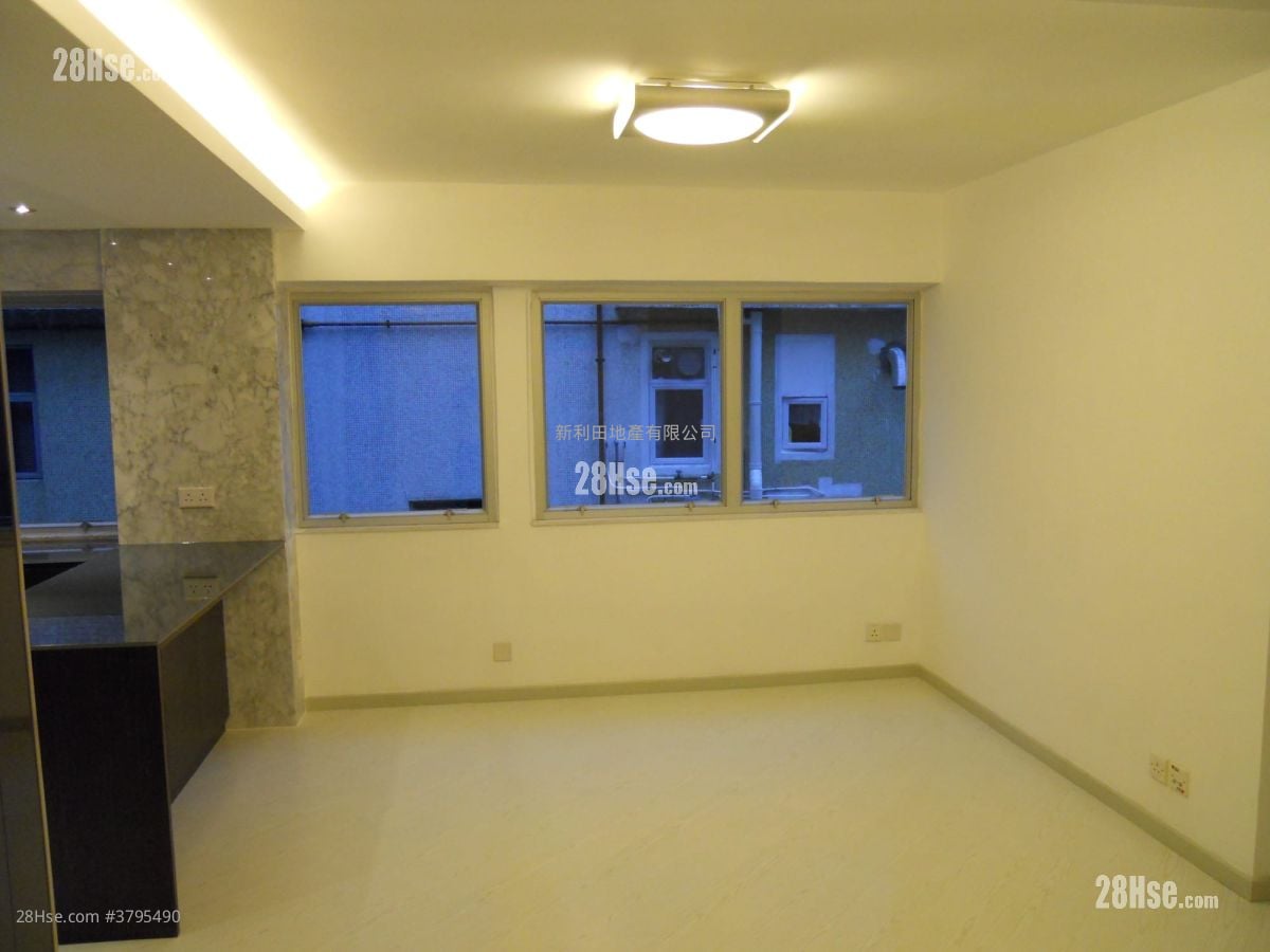凤辉阁 租盘 2 房 , 1 浴室 580 平方尺