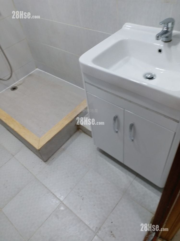 Wan Tin Building Rental 3 Bedrooms , 1 Bathroom 465 ft²