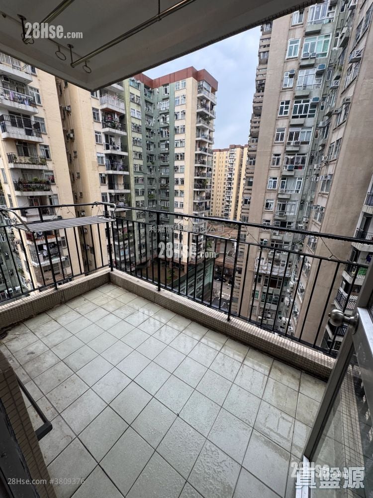 美孚新邨 售盘 3 房 , 2 浴室 907 平方尺