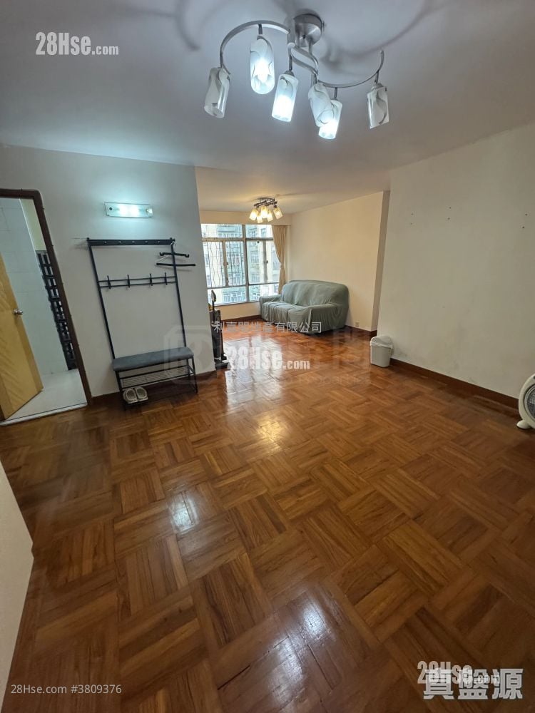 美孚新邨 售盘 3 房 , 2 浴室 907 平方尺