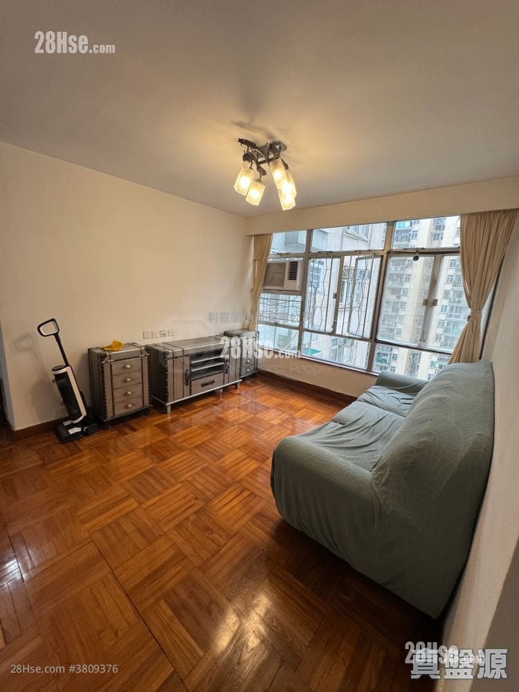 美孚新邨 售盘 3 房 , 2 浴室 907 平方尺