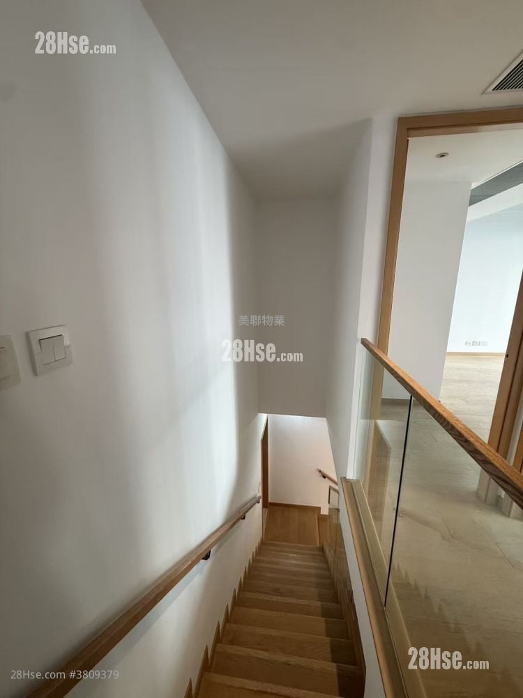 The Visionary Rental 1,975 ft²