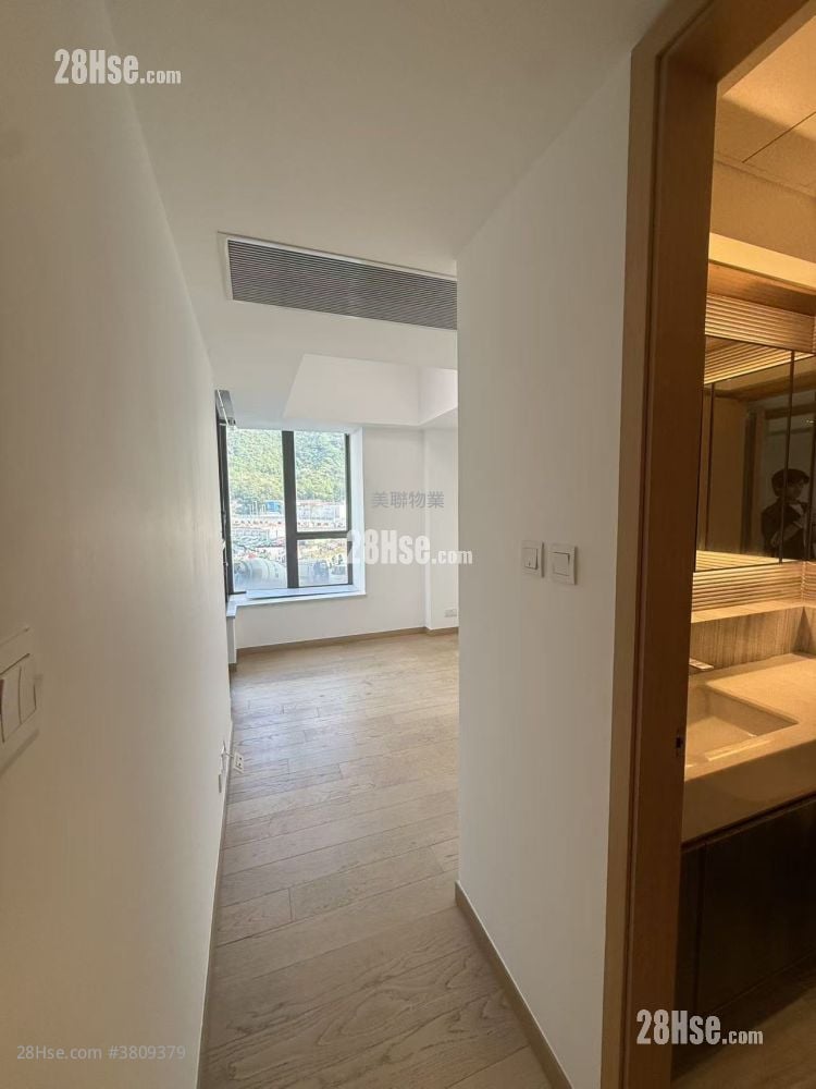 The Visionary Rental 1,975 ft²