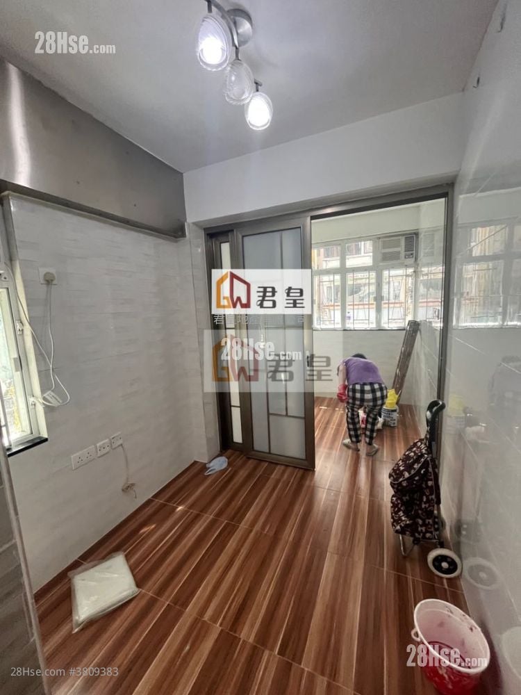 唐楼 租盘 1 房 , 1 浴室 170 平方尺