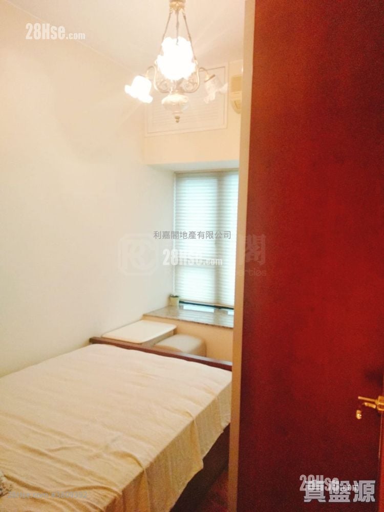 睡房 1: 凯旋门 售盘 3 房 , 3 浴室 953 平方尺