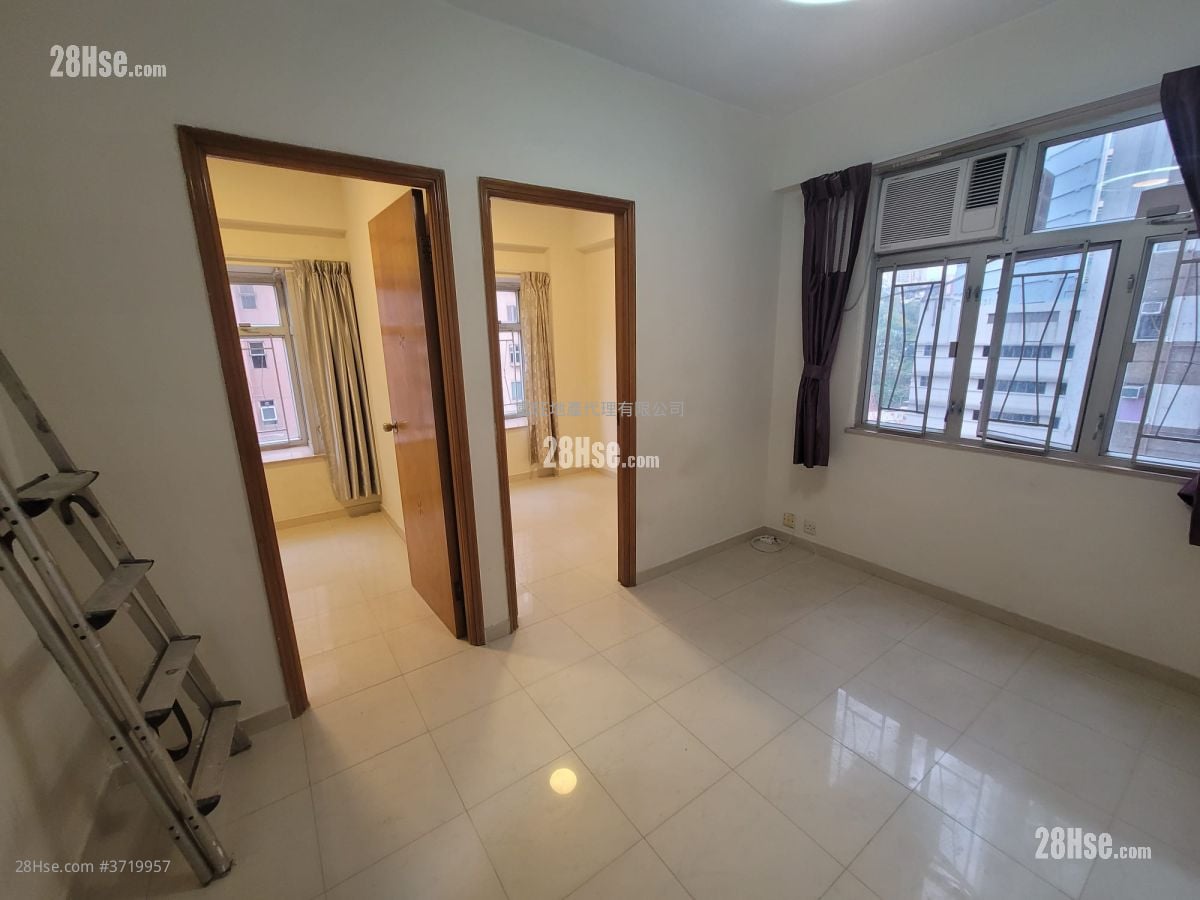 鸿威大厦 租盘 2 房 , 1 浴室 305 平方尺