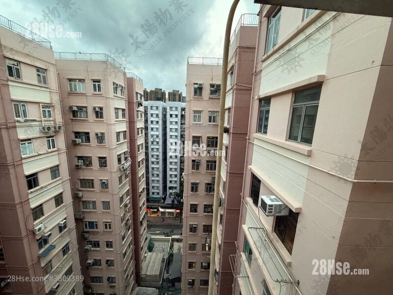 Whampoa Estate Sell 2 Bedrooms 356 ft²
