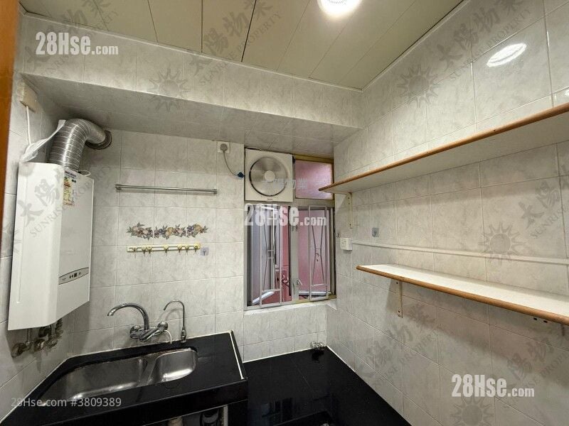 Whampoa Estate Sell 2 Bedrooms 356 ft²