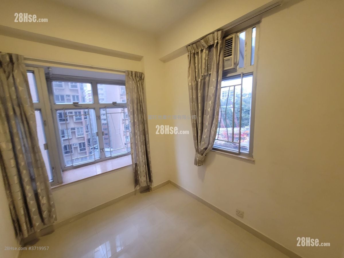 鸿威大厦 租盘 2 房 , 1 浴室 305 平方尺