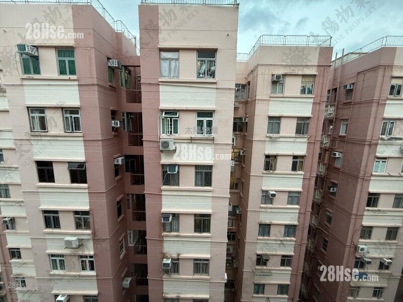 Whampoa Estate Sell 2 Bedrooms 356 ft²
