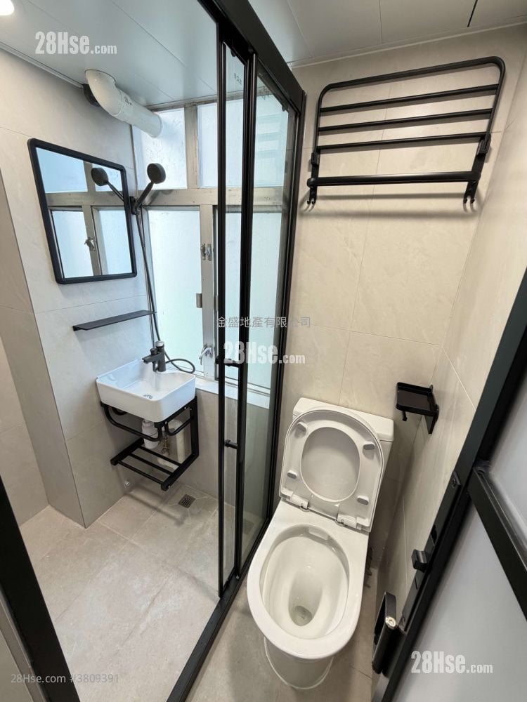 单幢楼房 租盘 1 浴室 170 平方尺