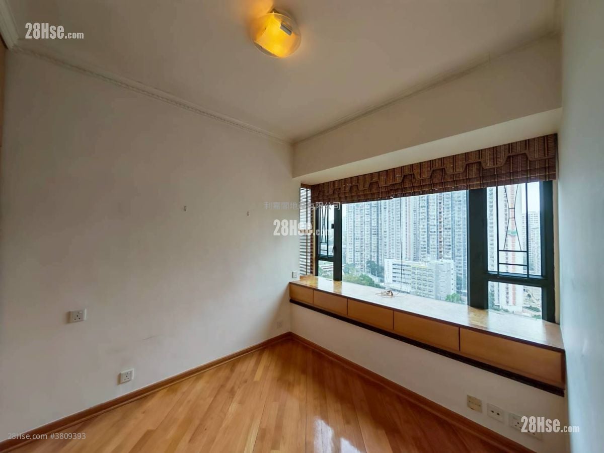 灏景湾 售盘 3 房 , 2 浴室 684 平方尺