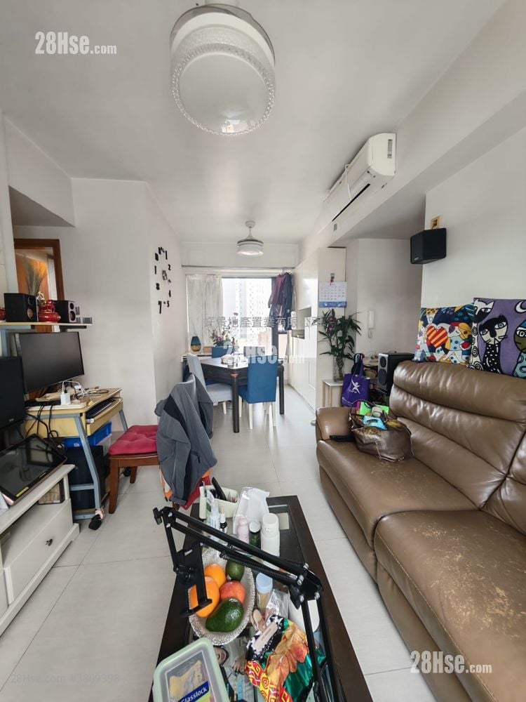 Chelsea Court Sell 3 Bedrooms , 2 Bathrooms 644 ft²