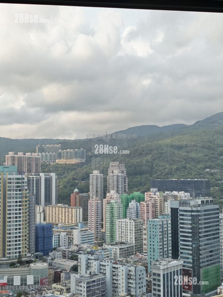 Chelsea Court Sell 3 Bedrooms , 2 Bathrooms 644 ft²