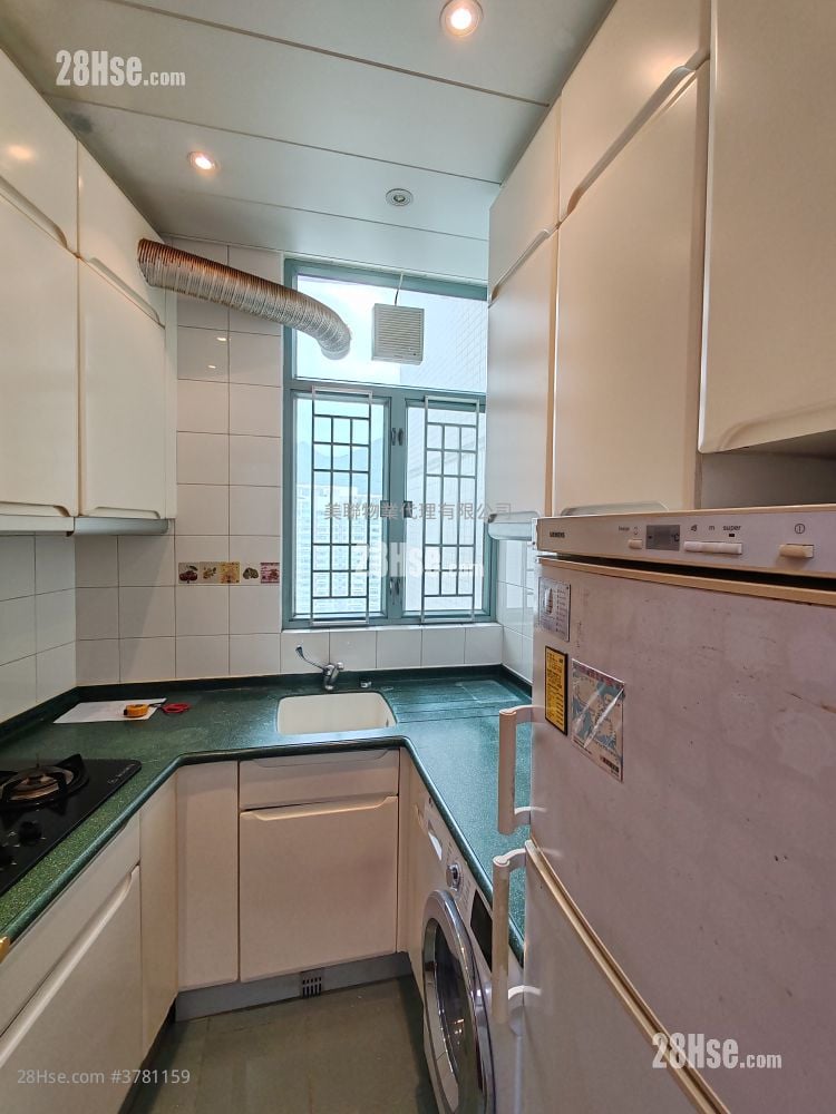 Tung Chung Crescent Rental 2 Bedrooms , 1 Bathroom 592 ft²