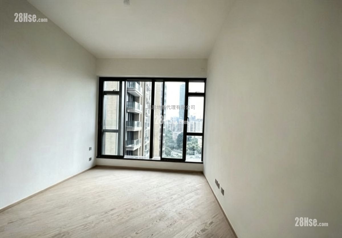 Grand Homm Rental 3 Bedrooms , 3 Bathrooms 1,425 ft²