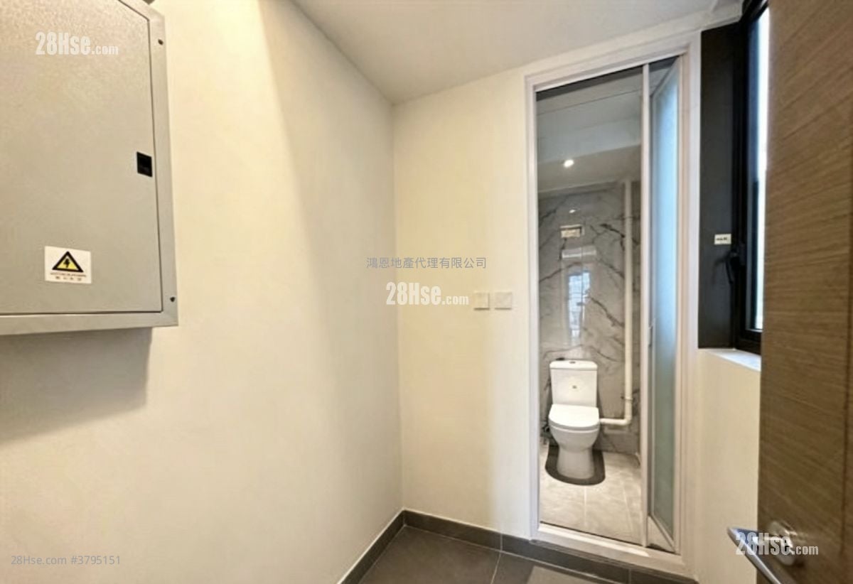 Grand Homm Rental 3 Bedrooms , 3 Bathrooms 1,425 ft²