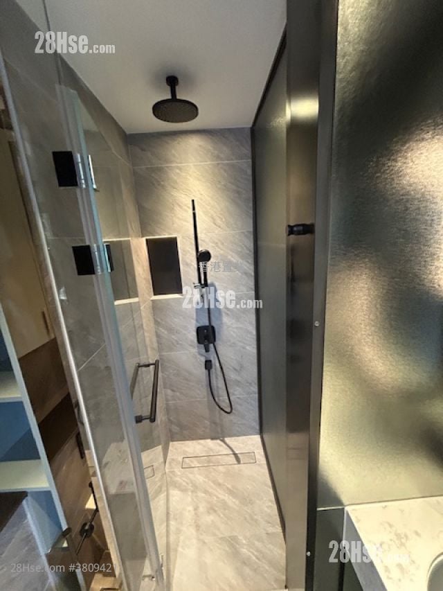 Belgravia Place Sell 1 Bedroom 264 ft²