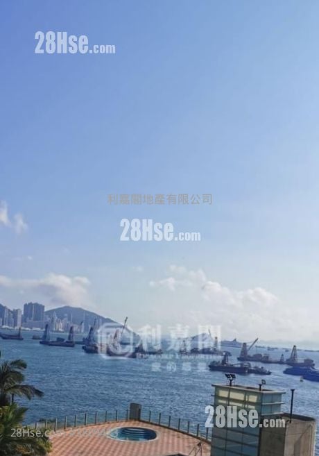 Hampton Place Sell 2 Bedrooms , 1 Bathroom 447 ft²