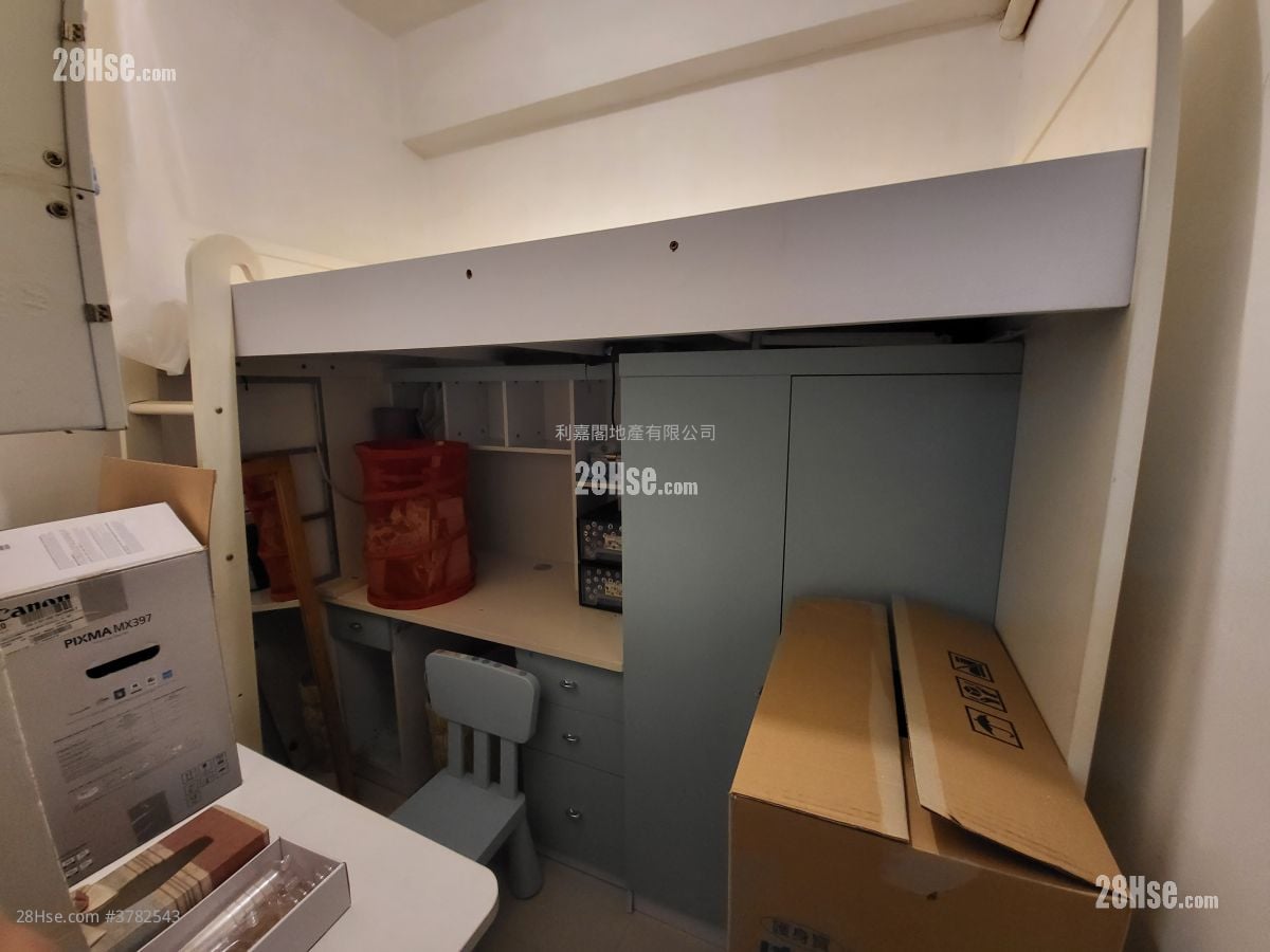 尚御 租盘 4 房 , 3 浴室 1,614 平方尺