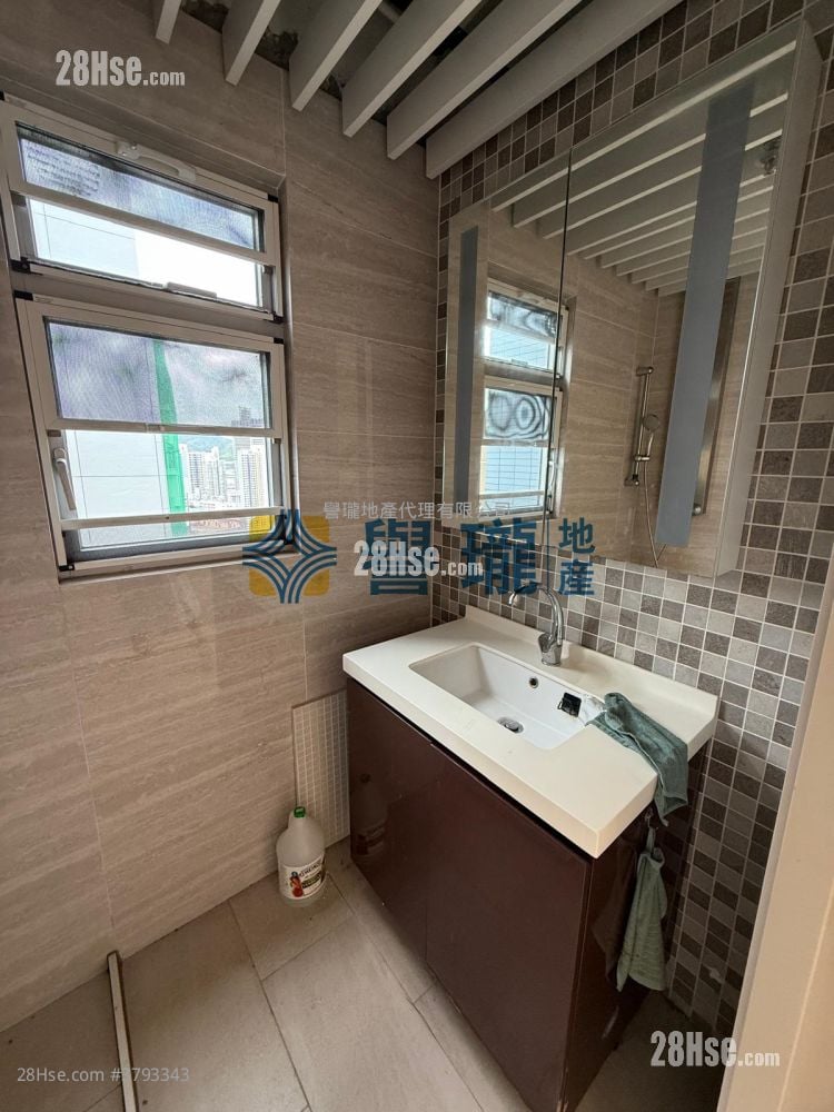 The Star Rental 1 Toilet