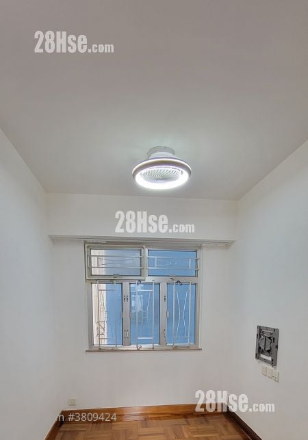 Jade Court Rental 2 Bedrooms , 1 Bathroom 393 ft²