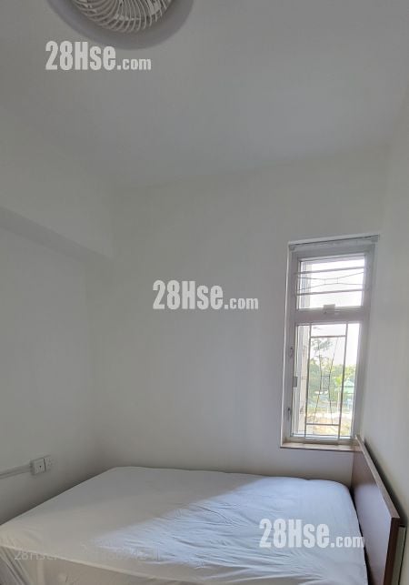 Jade Court Rental 2 Bedrooms , 1 Bathroom 393 ft²