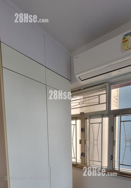 Jade Court Rental 2 Bedrooms , 1 Bathroom 393 ft²