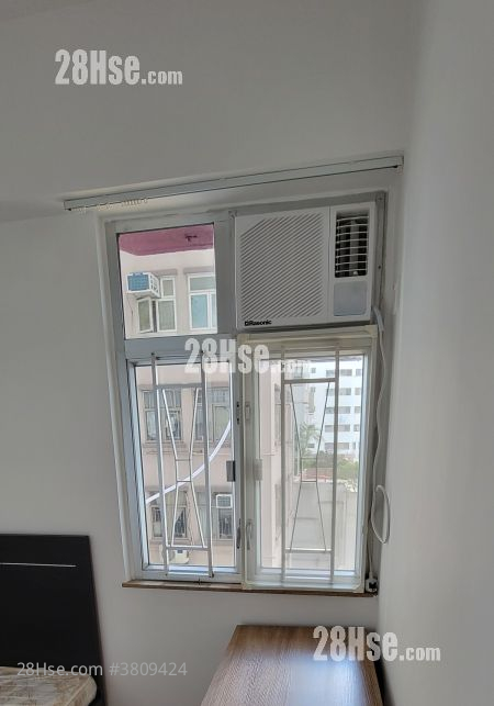 Jade Court Rental 2 Bedrooms , 1 Bathroom 393 ft²