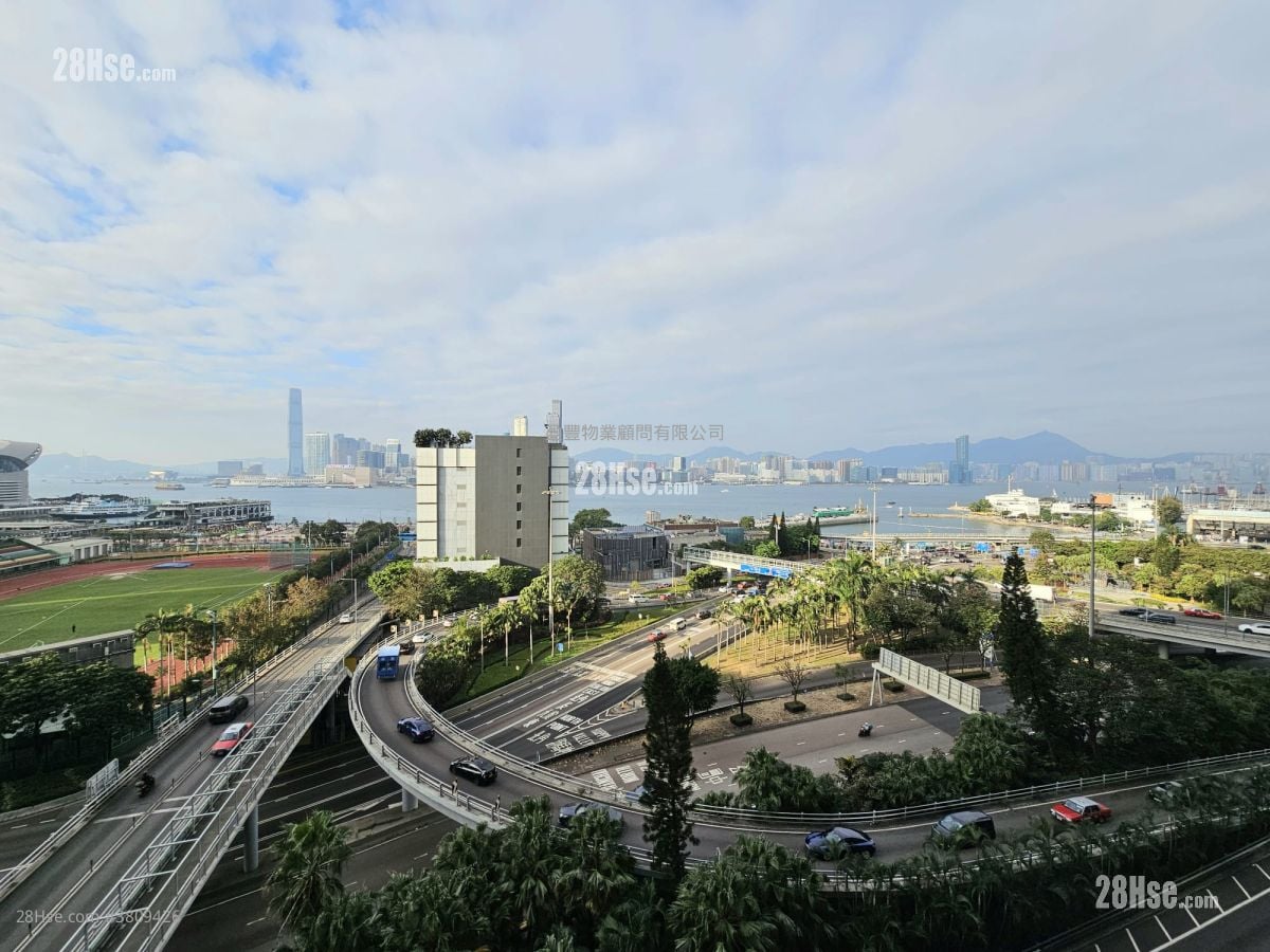 View: The Gloucester Sell 1 Bedroom , 1 Bathroom 342 ft²