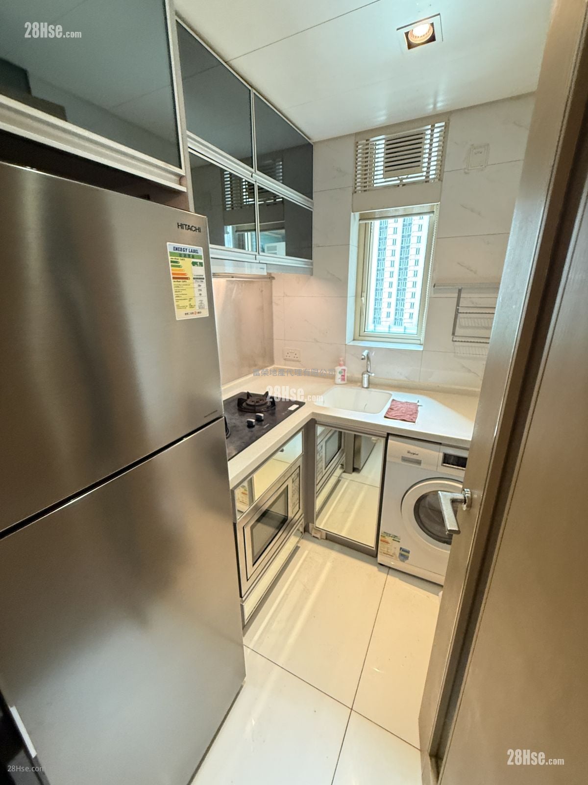 Harbour Place Rental 3 Bedrooms , 1 Bathroom 593 ft²