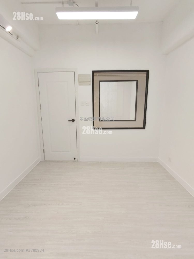 Yau Lee Centre Rental