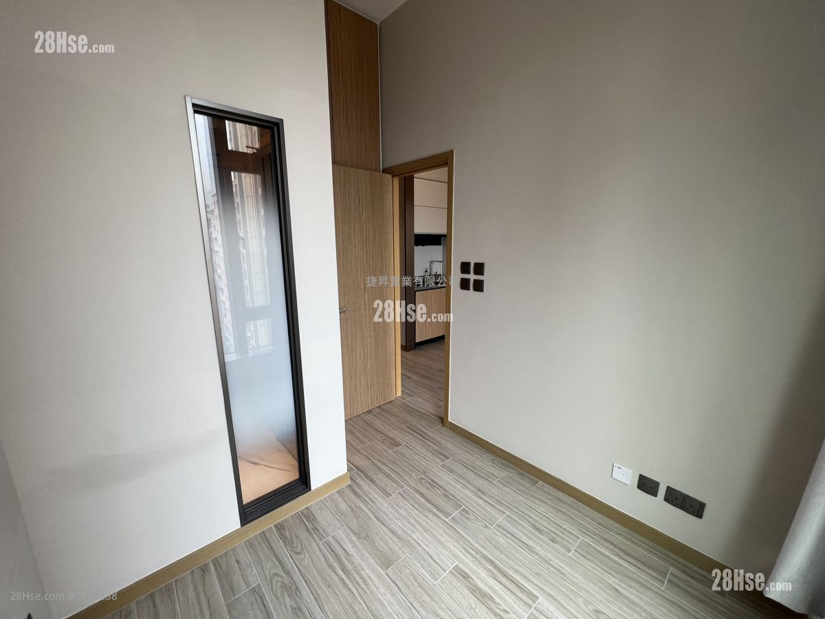 启岸 售盘 1 房 , 1 浴室 269 平方尺