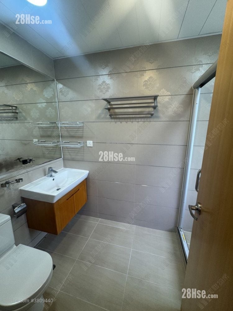 豪峰岭 售盘 4 房 946 平方尺