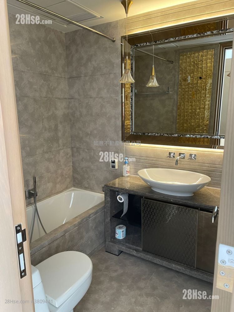 維港星岸 售盤 4 房 , 3 浴室 1,076 平方呎