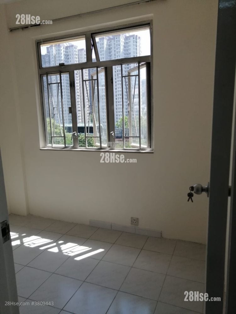 Fook On Building Sell 1 Bedroom , 1 Bathroom 301 ft²