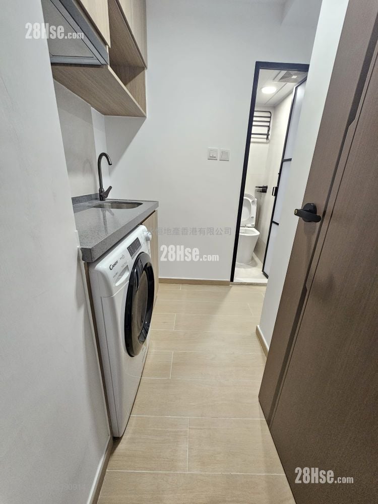 Chinese Mansion Rental 1 Bathroom 170 ft²