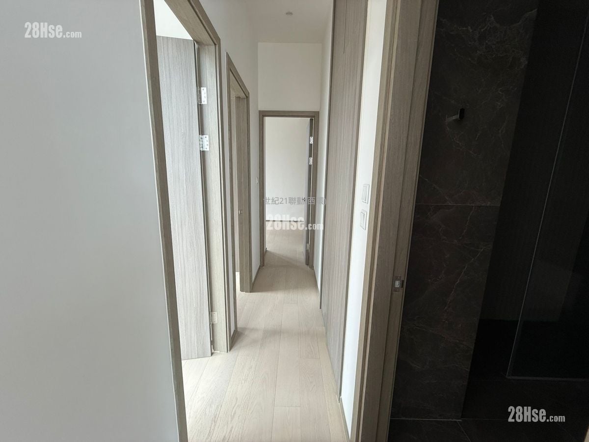 寓成峰 租盘 3 房 , 2 浴室 1,033 平方尺