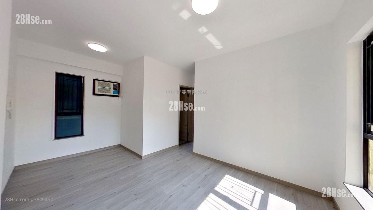 厅: 百年大楼 租盘 2 房 , 1 浴室 416 平方尺