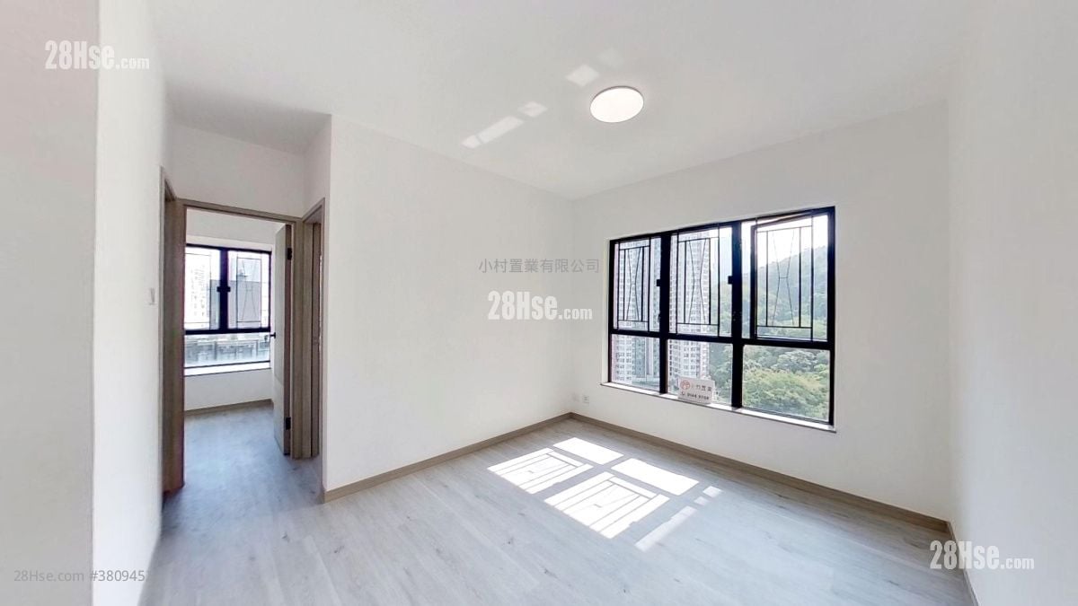 厅: 百年大楼 租盘 2 房 , 1 浴室 416 平方尺