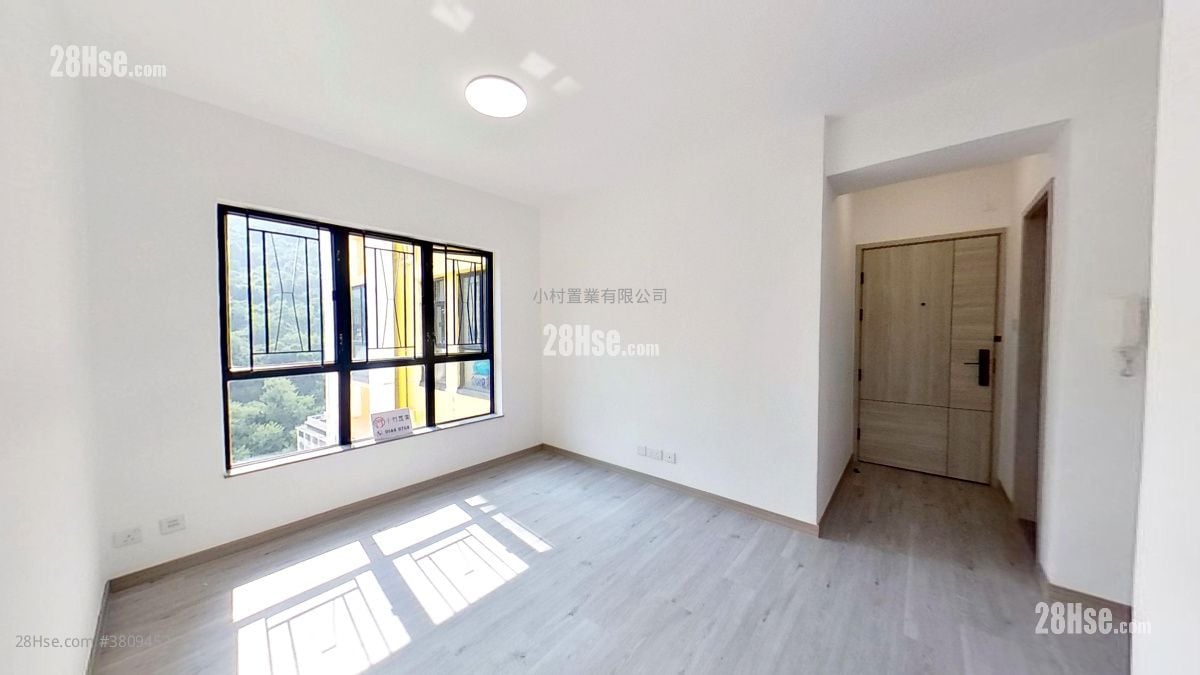 厅: 百年大楼 租盘 2 房 , 1 浴室 416 平方尺