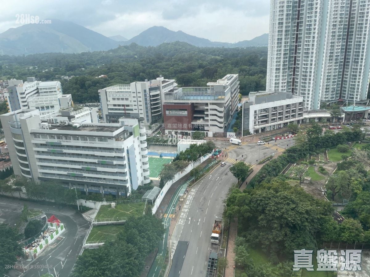 御皇庭 售盘 4 房 690 平方尺